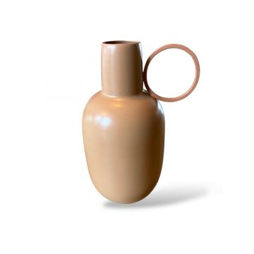 Vaas Loulou nude